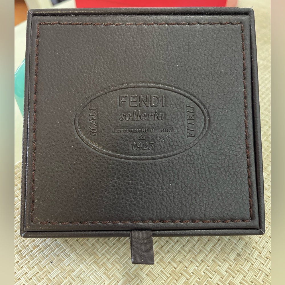 Authenti Fendi